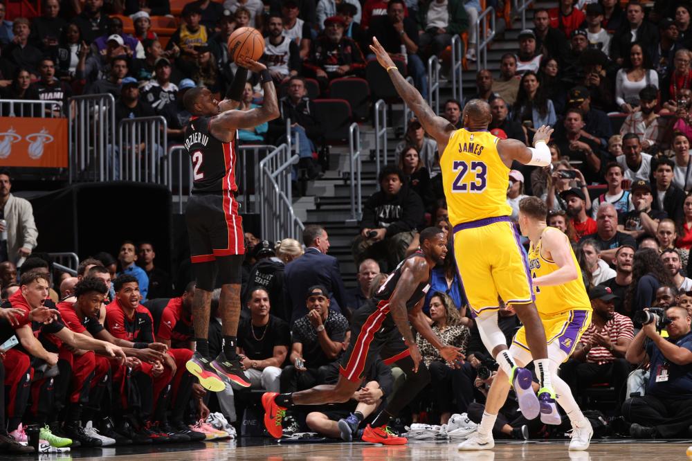 赛打破了巴 赛打破了巴