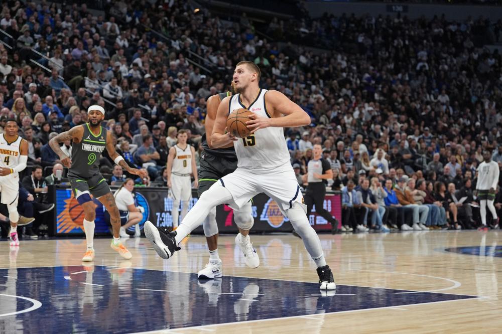 皇马在中场 皇马在中场