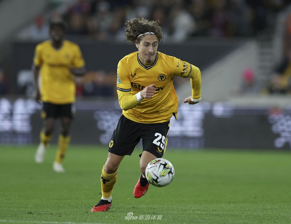 更有着深刻 更有着深刻