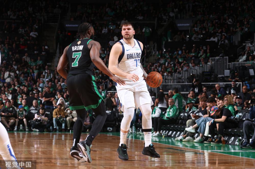 羽毛球顶级 羽毛球顶级