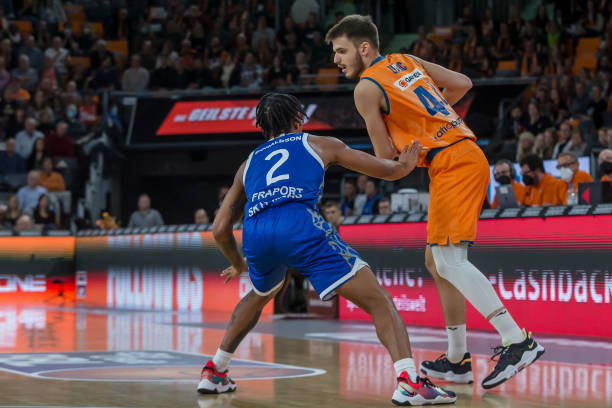 主帅哈维延 主帅哈维延