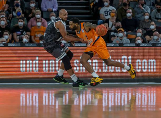 疾人游泳界 疾人游泳界